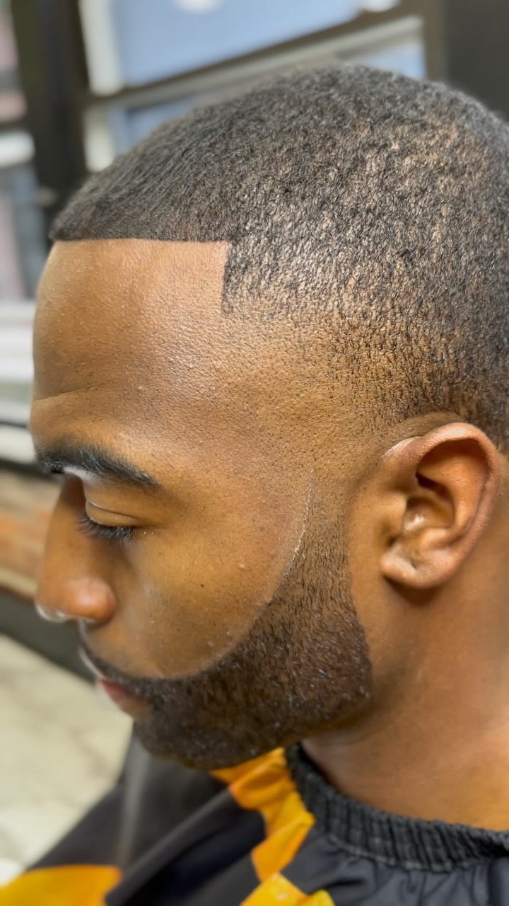 Beard trim detail